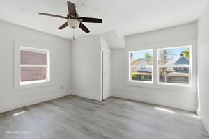 Property_Expressions_913_Lasalle (49) furniture removed.jpeg