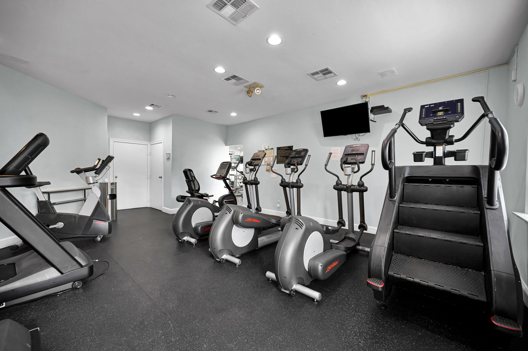 5f-Fitness Center