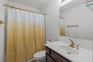  Photo 47
