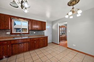 9132 Meade Ave, Oak Lawn, IL 60453_008