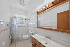 9132 Meade Ave, Oak Lawn, IL 60453_010
