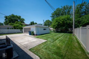 9132 Meade Ave, Oak Lawn, IL 60453_023