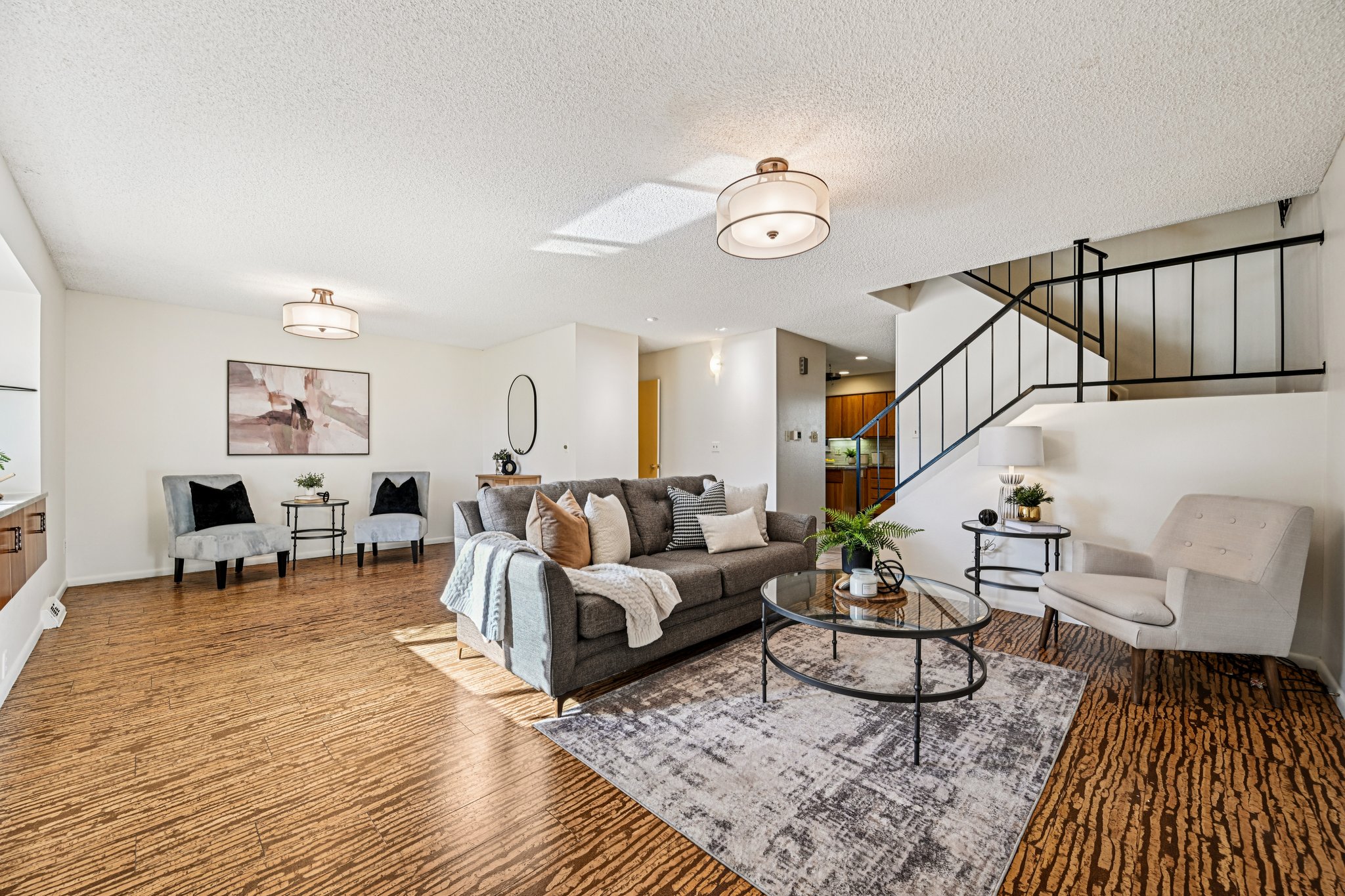 E Nassau Ave-S1112-008.jpg