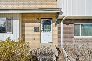 E Nassau Ave-S1112-005.jpg