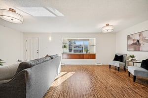 E Nassau Ave-S1112-013.jpg