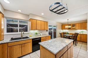 E Nassau Ave-S1112-020.jpg