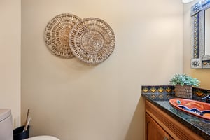 E Nassau Ave-S1112-023.jpg