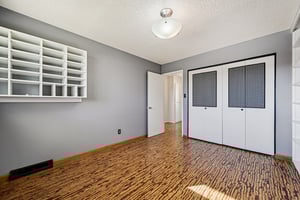 E Nassau Ave-S1112-030.jpg