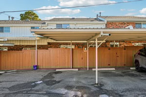 E Nassau Ave-S1112-048.jpg