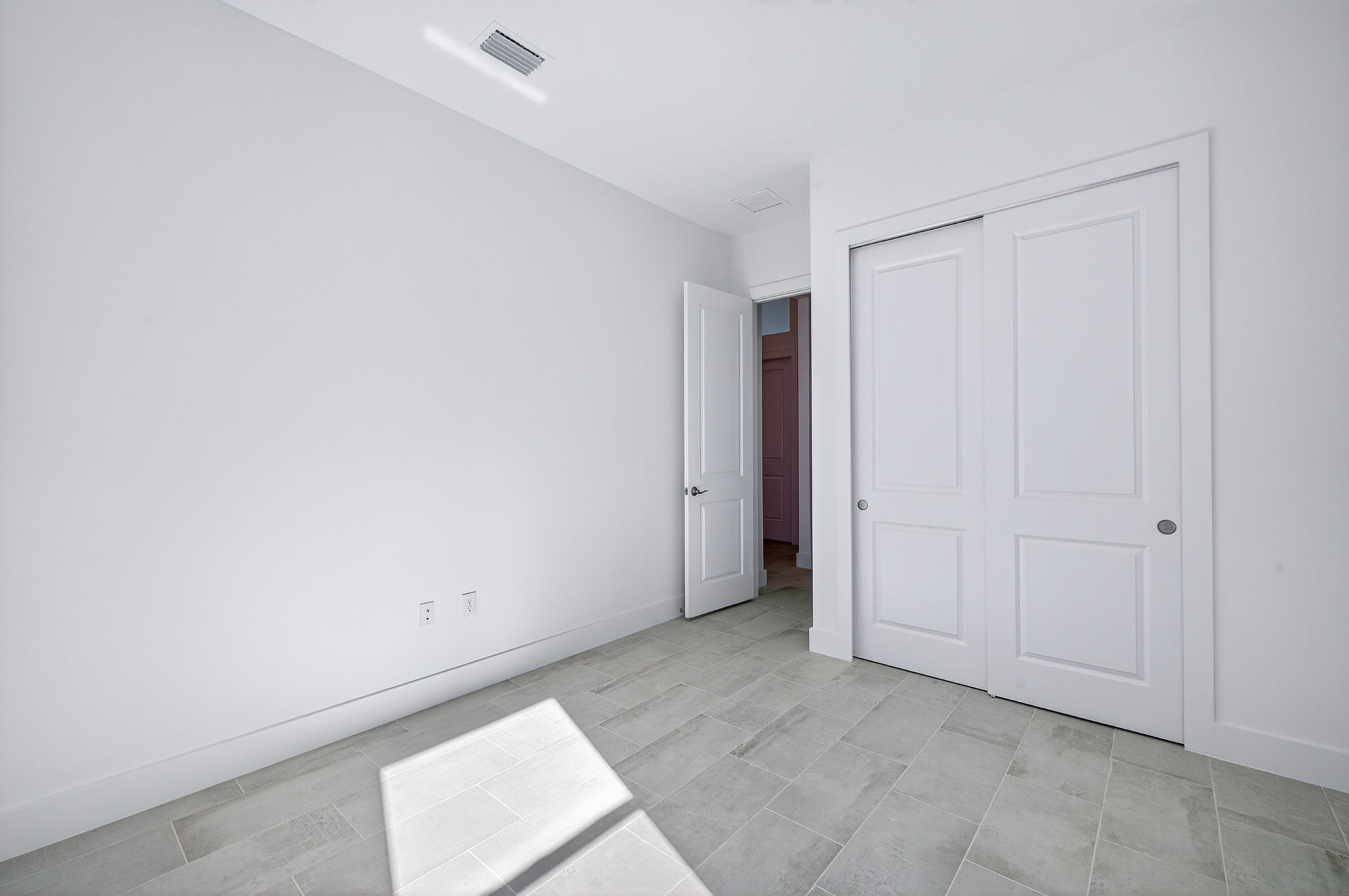 Guest Bedroom 2 - 2 of 2