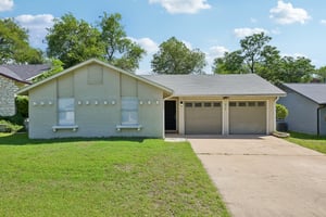 Hillside Oaks Dr-S3005-002.jpg