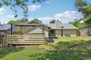 Hillside Oaks Dr-S3005-031.jpg