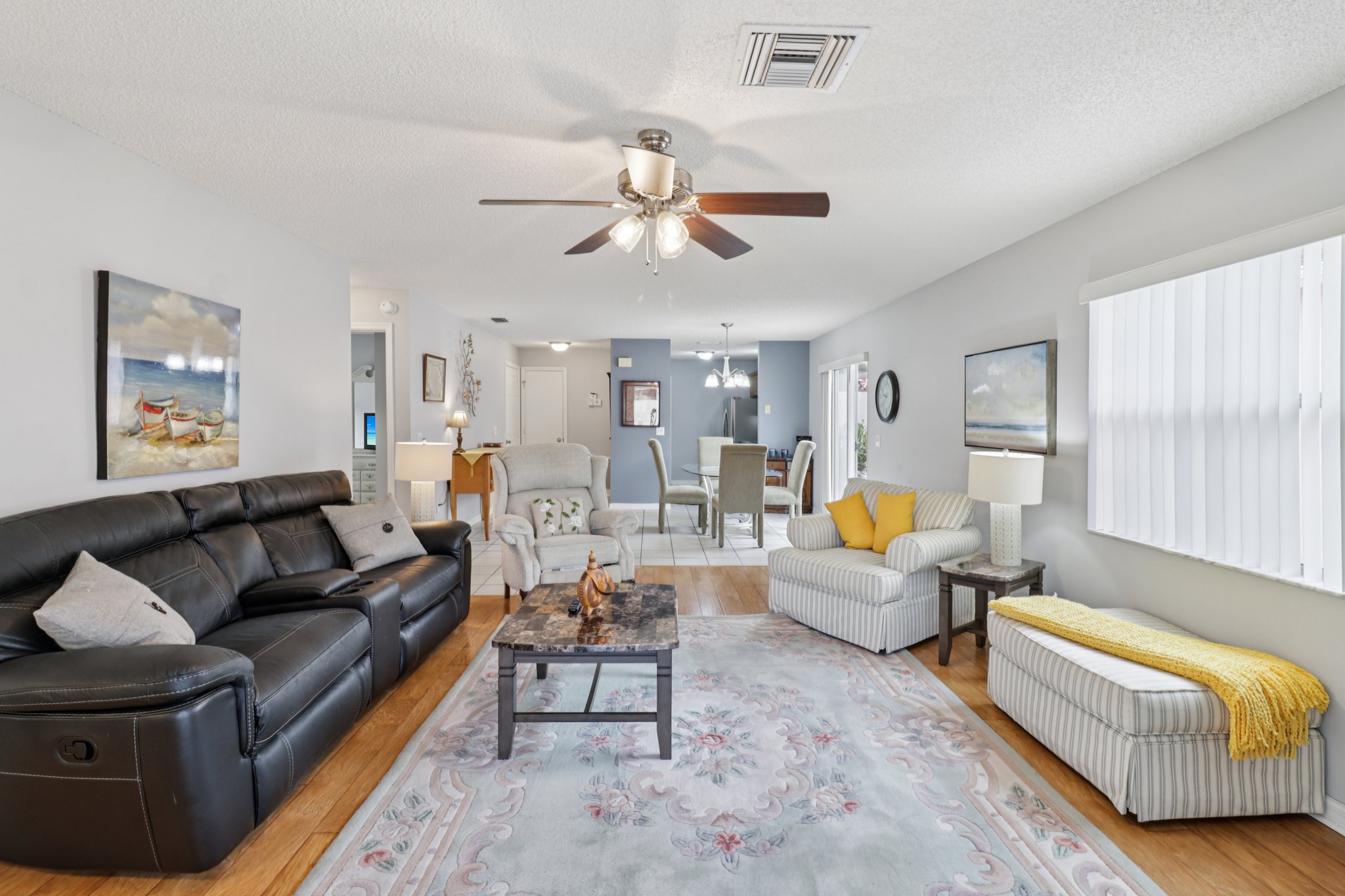 Mendoza Blvd-S1809-005.jpg