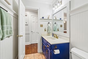 Newcastle Dr-S1006-029.jpg