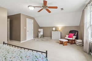 Newcastle Dr-S1006-060.jpg