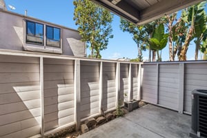 Gramercy Dr 198-S0807-027.jpg