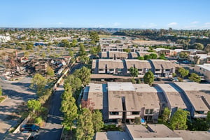 Gramercy Dr 198-S0807-029.jpg