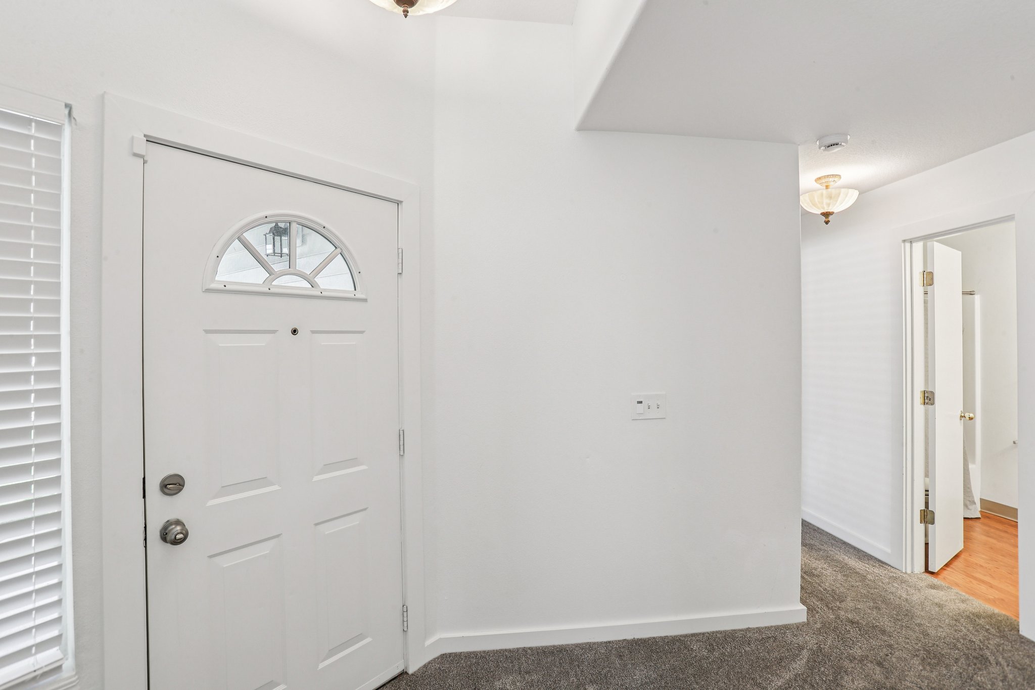 NE 54th St-S0704-016.jpg