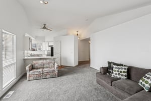 NE 54th St-S0704-008.jpg