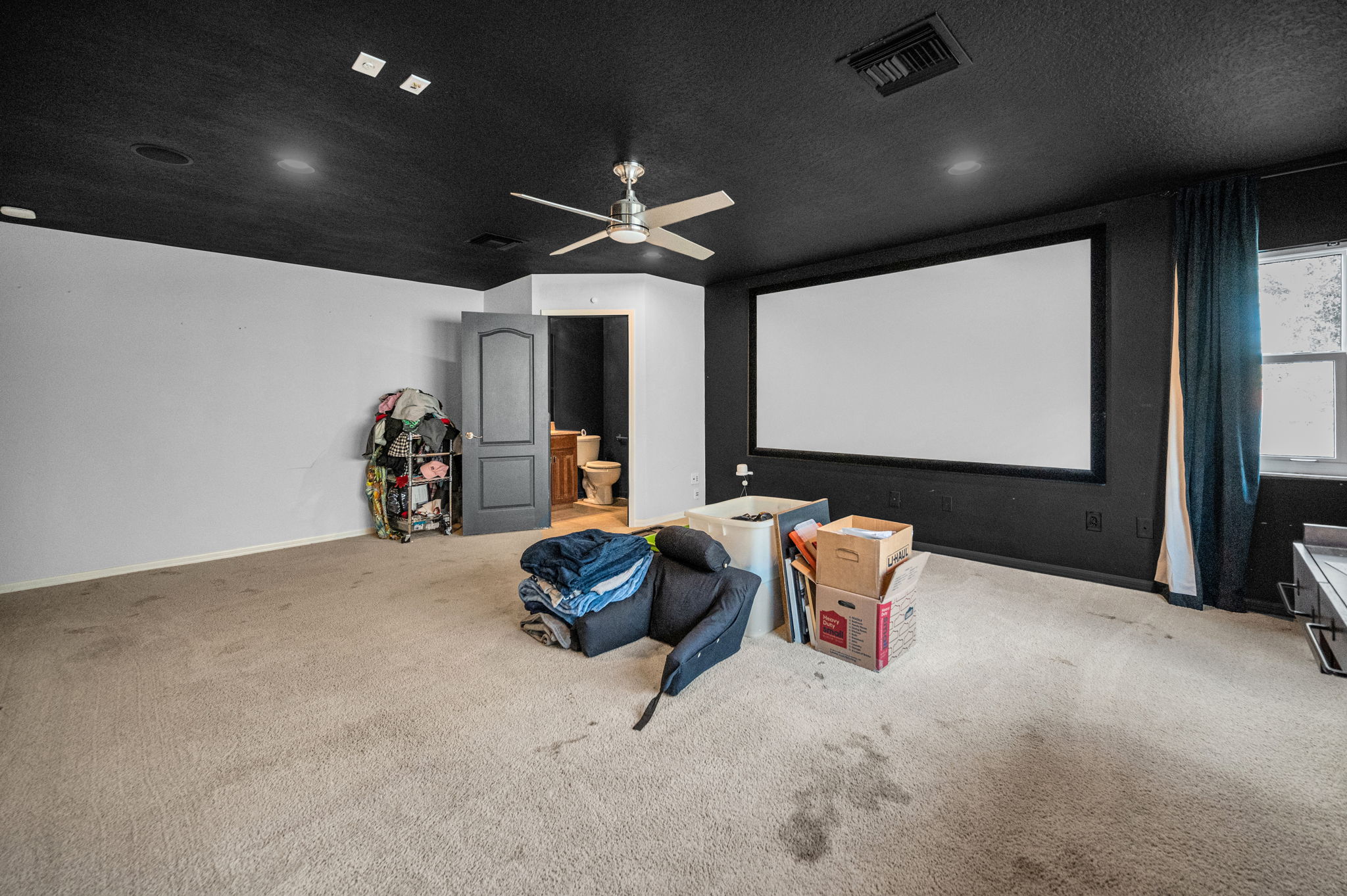 Upper Level Bonus Room2