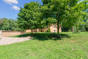 25_Exterior