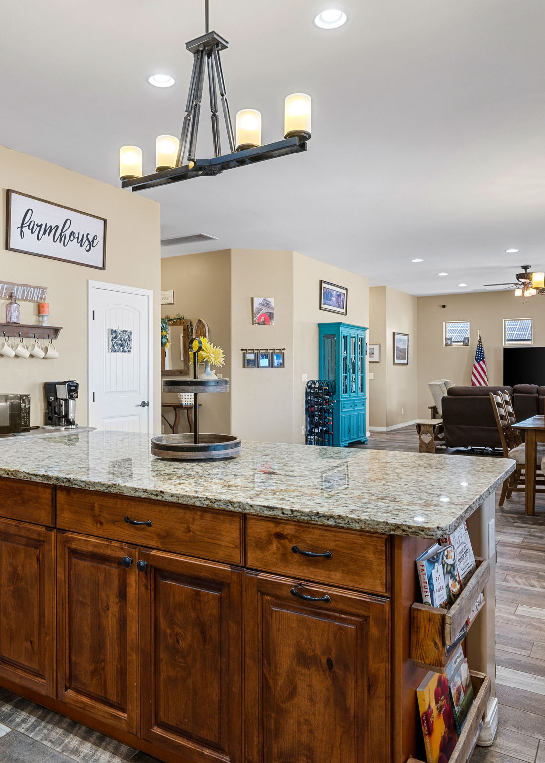 Kitchen Island Vertical