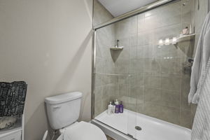  Photo 23