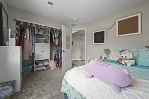  Photo 37