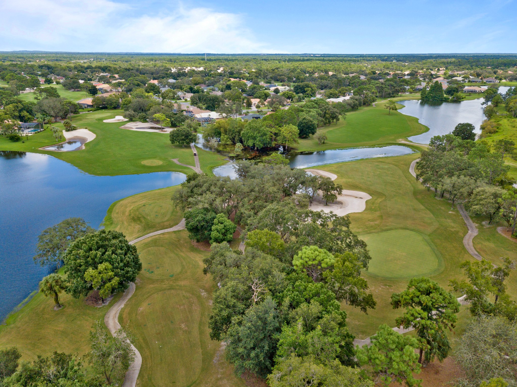 GOLF COURSE