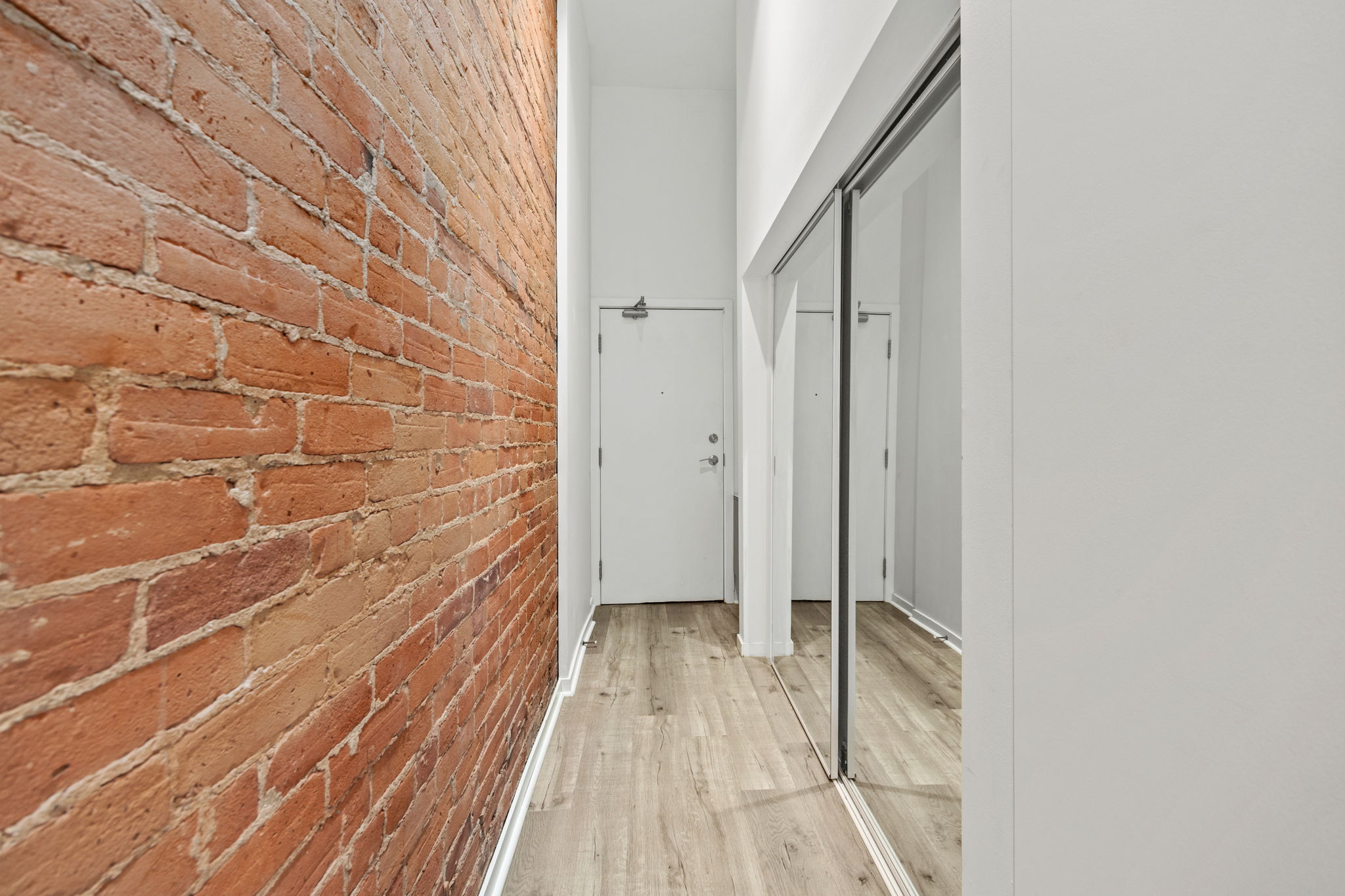 Toronto property showcase — delivered property photograph 12