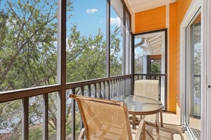 New Providence Promenade-S2503-031.jpg