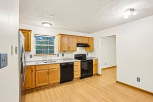 S Huber St-S2804-014.jpg
