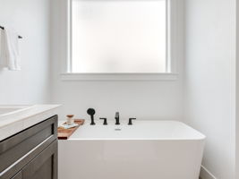  Photo 37