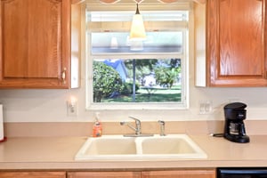 Sutherland Ct-1004-015.jpg