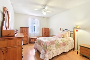 Sutherland Ct-1004-022.jpg