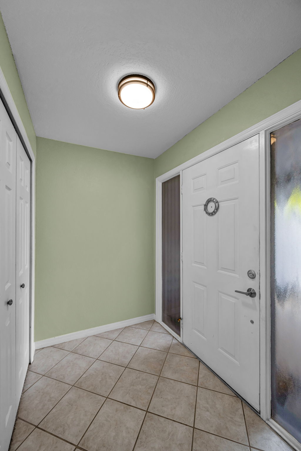 Foyer 1