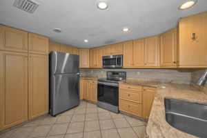 Kitchen 2