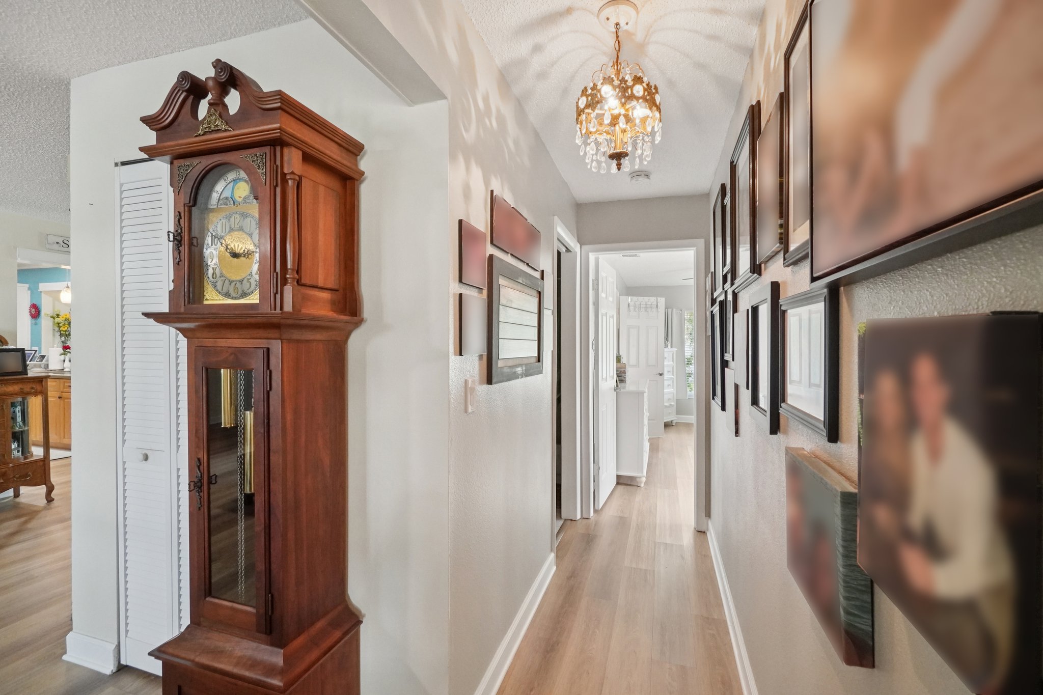 42nd Way N-L0304-022.jpg