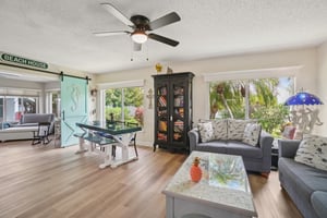 42nd Way N-L0304-012.jpg