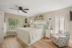 42nd Way N-L0304-024.jpg