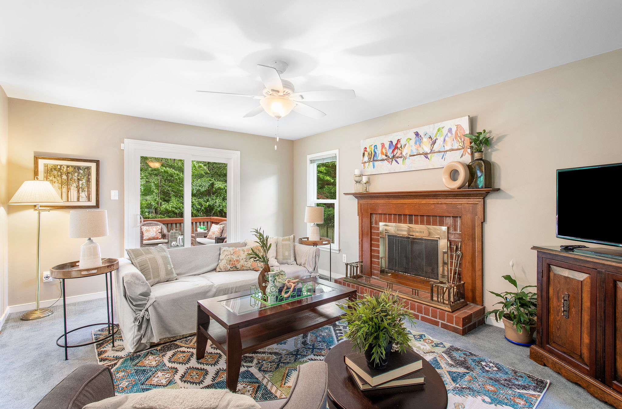 07-Family Room