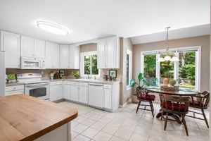 10-Kitchen