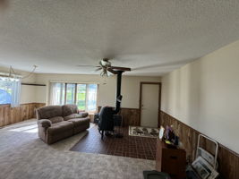  Photo 34