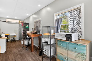 She shed Interior 1 of 2