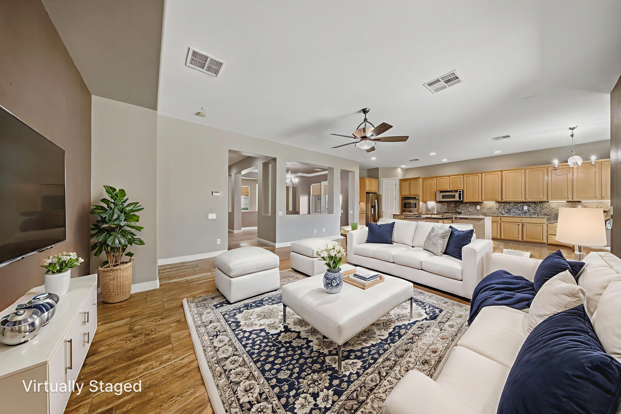 916 Viscanio Pl-22 virtually staged.jpeg