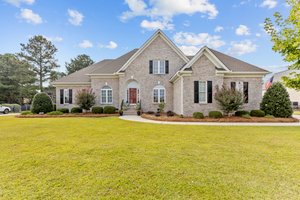 916 Wickham Dr, Winterville, NC 28590, USA Photo 9