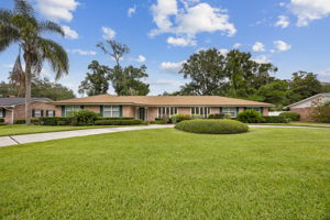 Welcome to 9167 Bay Cove Ln