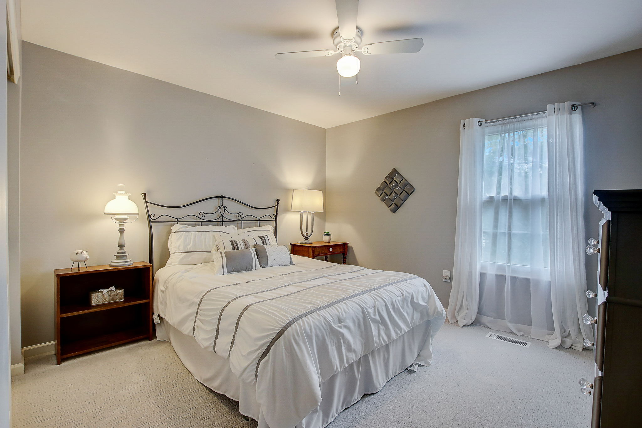 Wadsworth Ct-026