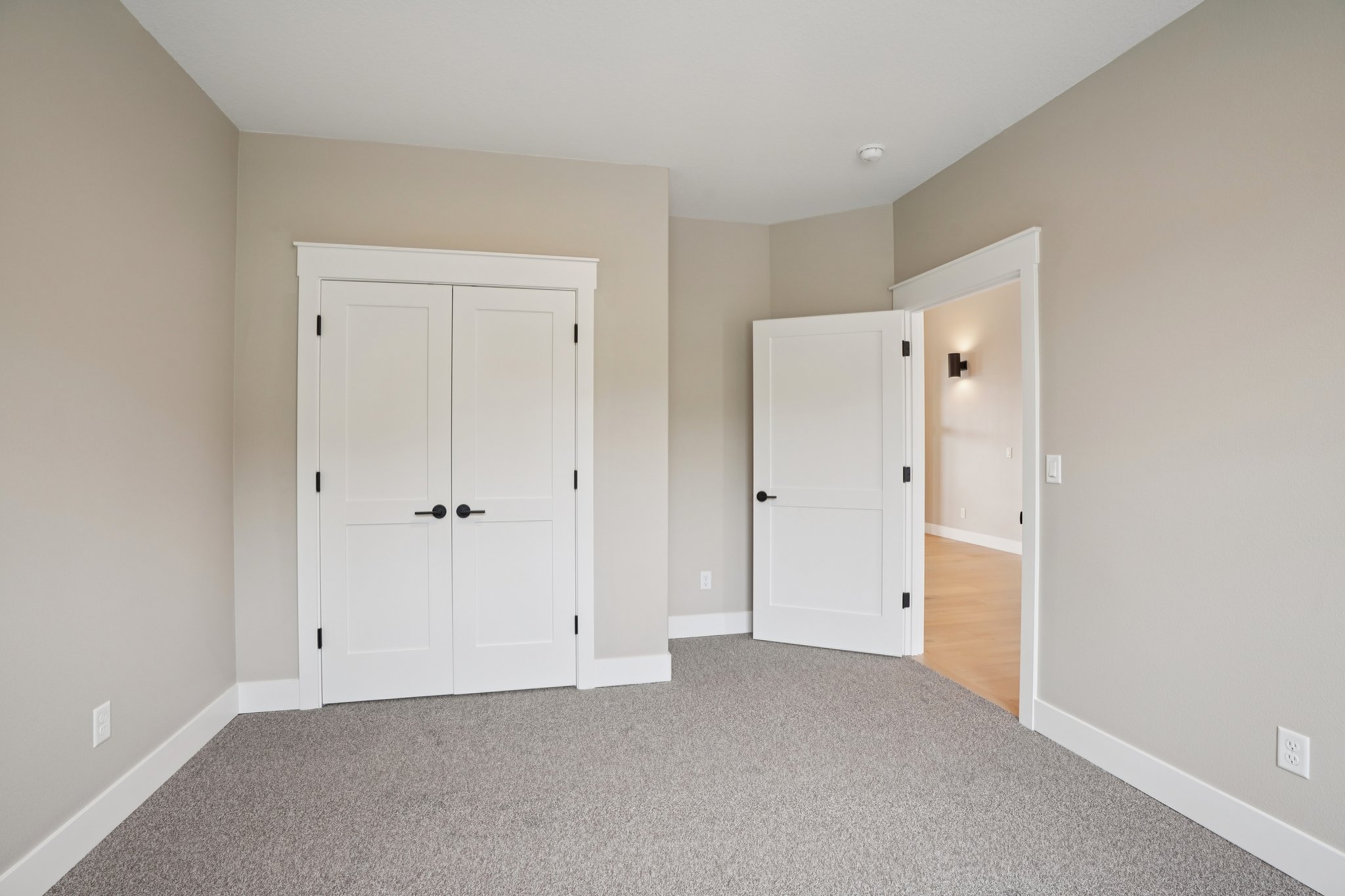 Confer Rd-S1803-028.jpg