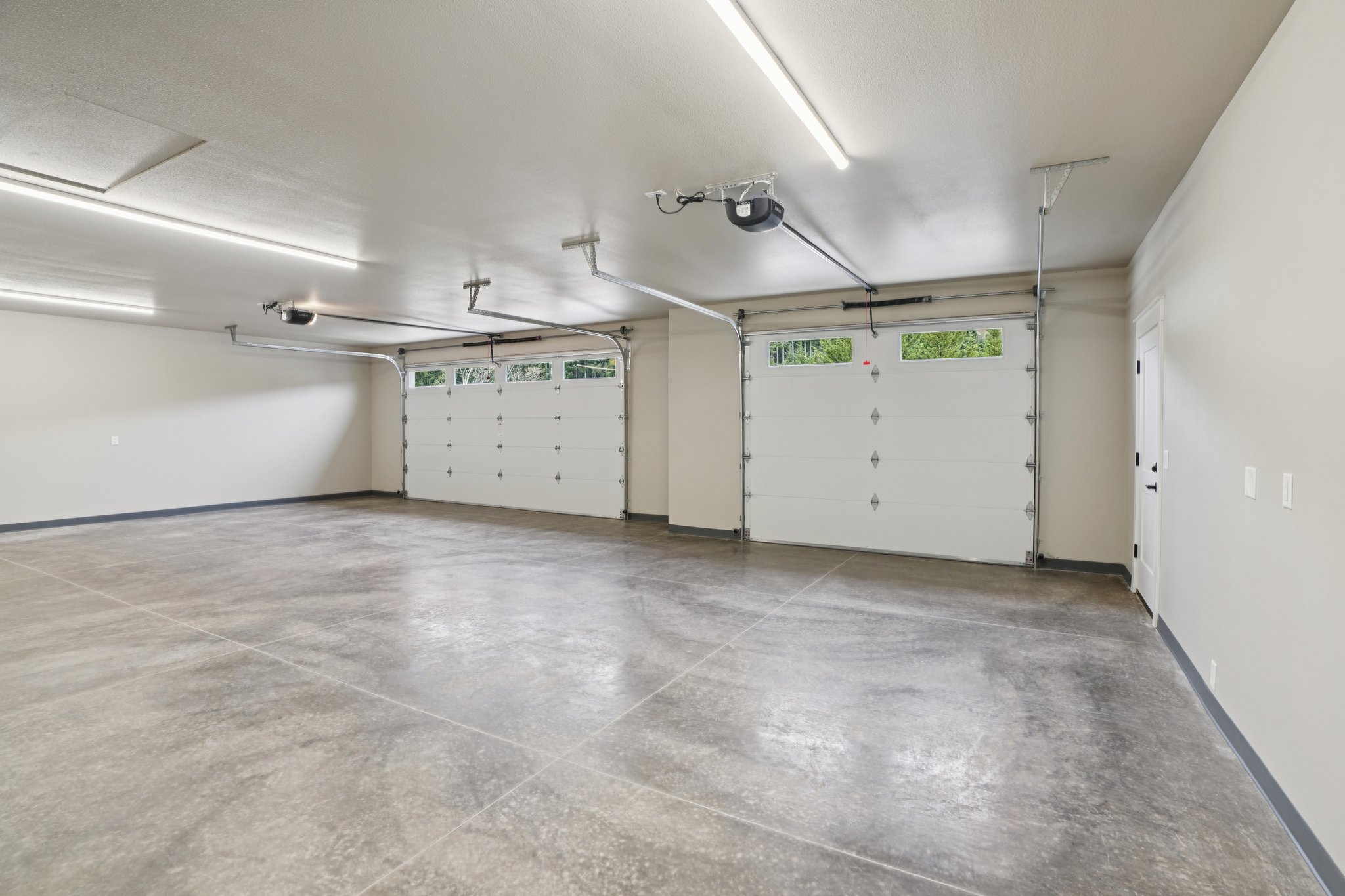 Confer Rd-S1803-050.jpg